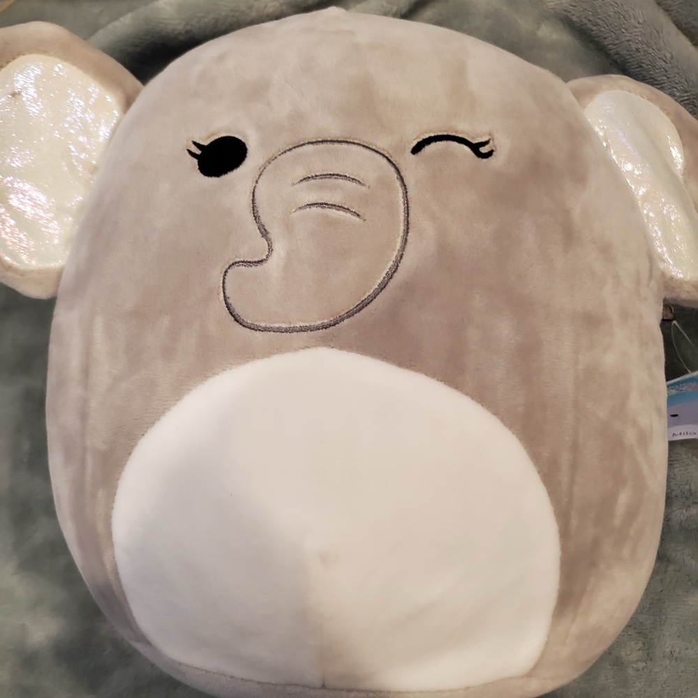 🍗⭐️SQUISHMALLOW MILA 8”⭐️